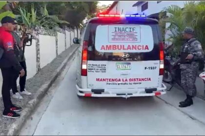 Un hombre mata a golpes a su pareja y a su hijo de dos años en Santiago