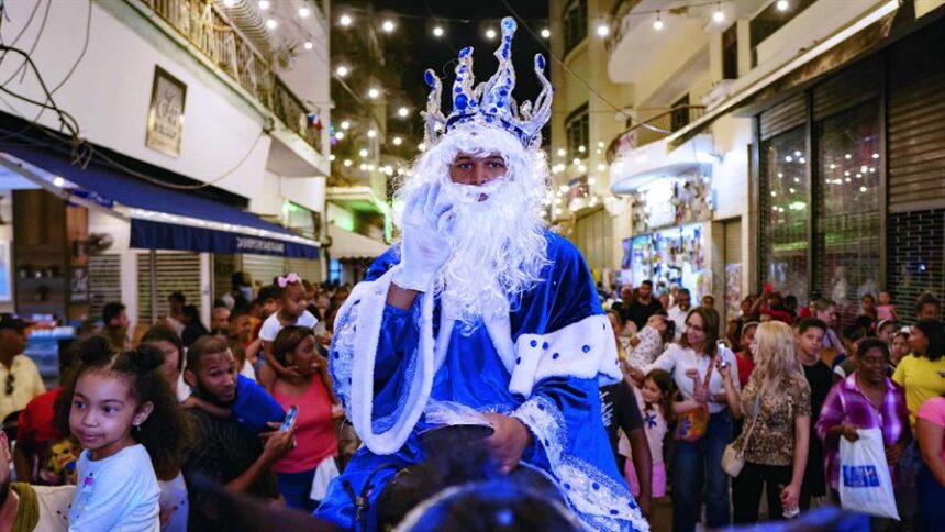 Dulces, helados y fuegos artificiales, es lo que vivirá en el Desfile del Día de Reyes en la Ciudad Colonial