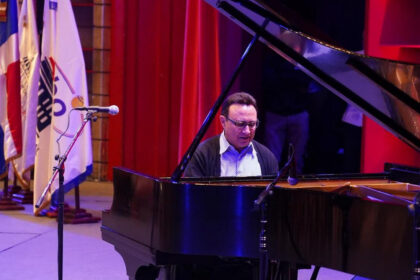 El destacado pianista y compositor Michel Camilo realiza master class en el Teatro Nacional