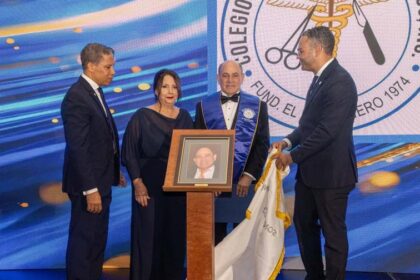 El doctor Nicolás Rizik Cabral es galardonado Maestro de la Cirugía 2026