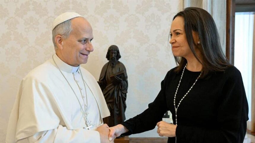 El papa León XIV recibe a líder opositora venezolana María Corina Machado
