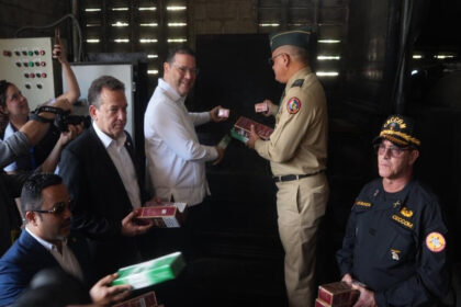 Gobierno destruye más de 24 millones de productos ilegales