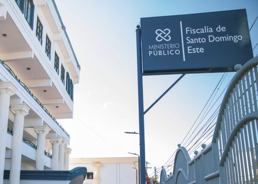 Veinte años de prisión para hombre que abusó sexualmente de dos hermanas de 10 y 15 años de edad en SDE