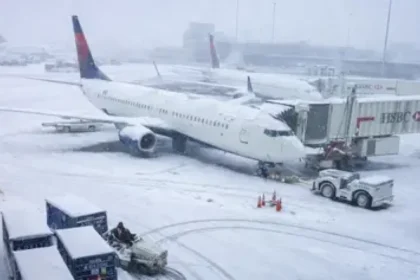 Tormenta de nieve en EU provoca cancelación de 79 vuelos con República Dominicana