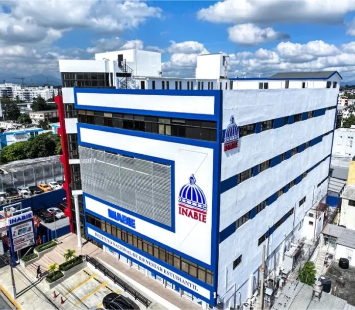 Un total de 2,644 oferentes participan en licitaciones para servicio de almuerzo escolar