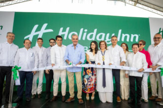 Presidente Abinader deja inaugurado el Hotel Holiday Inn con una inversión de USD 26 millones