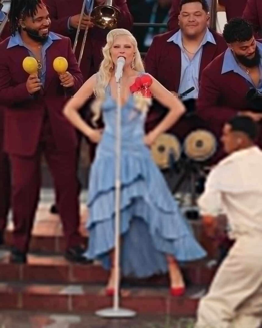 El sello dominicano llega al Super Bowl: Lady Gaga brilla vestida por Raúl López