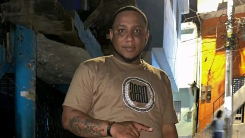 Hombre mata a vecino de tres disparos en Manoguayabo y emprende la huida