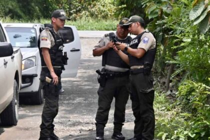 Hallan en Ecuador ocho cabezas humanas junto a panfletos de "prohibido robar"