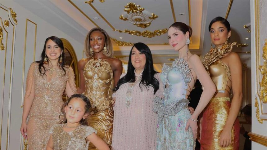 La diseñadora Giannina Azar inaugura el New York Fashion Week United con su colección "Juliette"