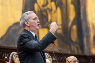 han salido casi 1.5 millones de personas de la pobreza y casi 1 millón desde 2019”