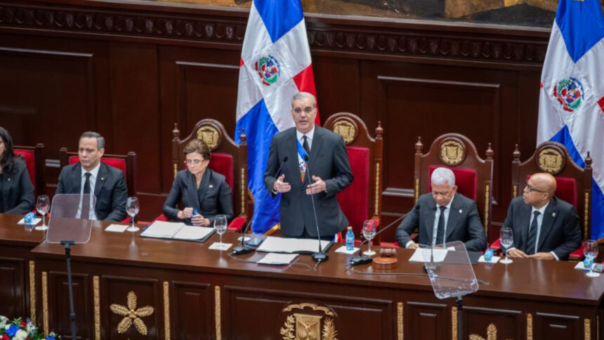 presidente Abinader destaca que RD se sitúa entre economías de mayor dinamismo del continente
