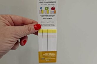 farmacias italianas reparten gratis a mujeres kits para detectar drogas en la bebida