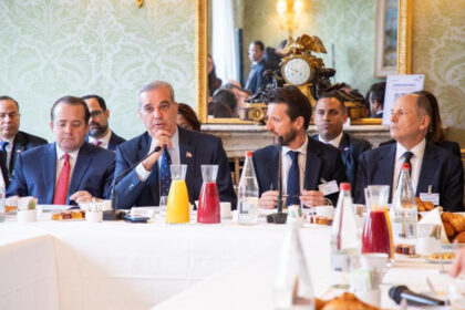 Presidente Abinader se reúne con empresarios franceses que reconocen a RD como su principal destino de inversión en el Caribe