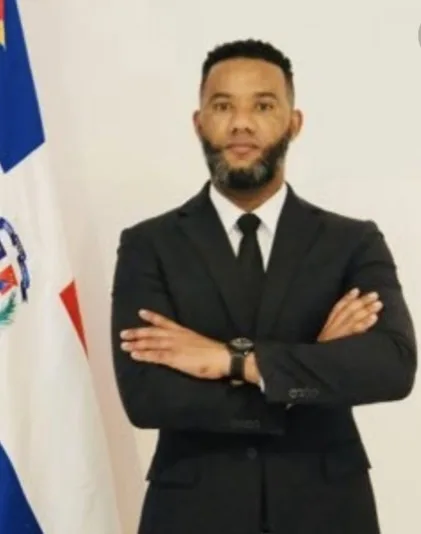 Arrestan fiscal que recibió 10,000 dólares de una persona bajo investigación