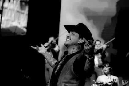 Christian Nodal le gustaría una colaboración artística con Yailin la Más Viral y Romeo Santos