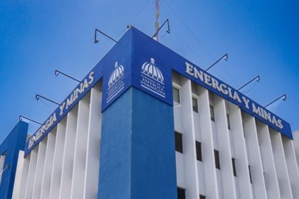 Disponen medidas de ahorro energético para el sector público en RD