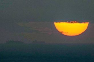 Más de 40 países piden a Irán la "reapertura inmediata" del estrecho de Ormuz