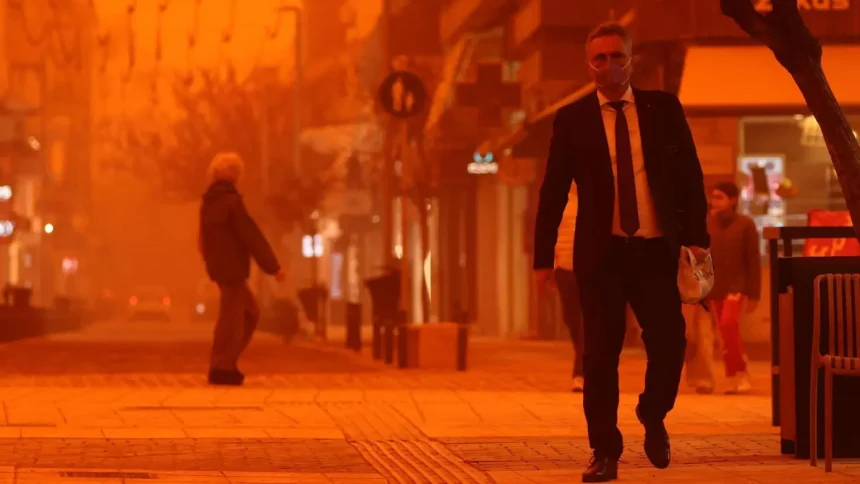 Creta es afectada con tormenta de polvo del Sahara y tiñe de rojo a todos