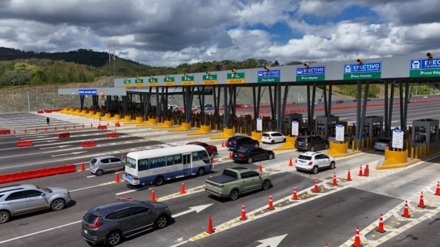 Semana Santa 2026 rompe récord histórico de tránsito vehicular: más de 891,000 vehículos han cruzado los peajes en tres días