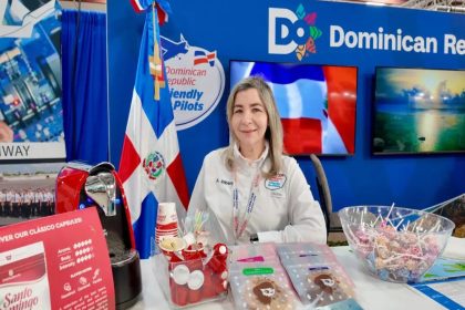 Departamento Aeroportuario destaca potencial del país en feria SUN ‘n FUN 2026