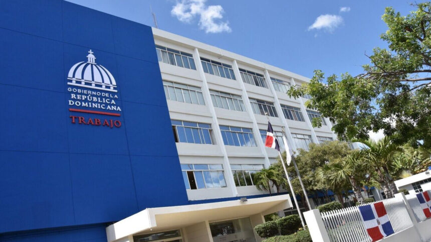 Ministerio de Trabajo reitera que el jueves de Corpus Christi no es laborable en RD