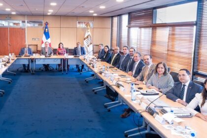 Misión del FMI estima un crecimiento en torno al 4 % y una inflación dentro del rango meta al término de 2026 para República Dominicana
