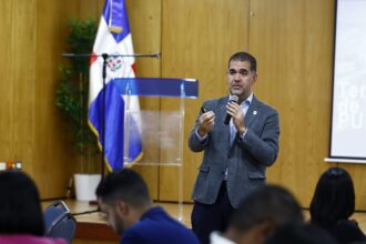 Gobierno conforma red para impulsar el desarrollo territorial y fortalecer la planificación en las provincias