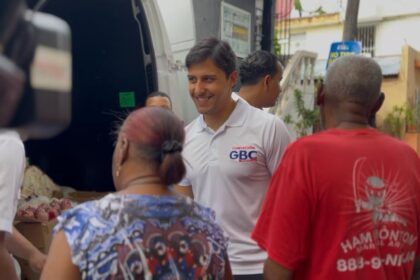 Raymond Rodríguez y Fundación GBC llevan salud, esperanza y ayuda social a más de 350 familias de El Manguito