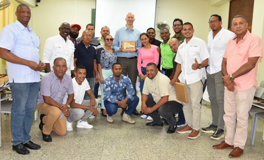 Agricultura capacitará extensionistas para fortalecer la asistencia técnica a productores dominicanos