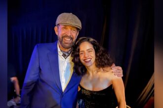 Rosalía llama «maestro de maestros» a Juan Luis Guerra al recibir premio Billboard