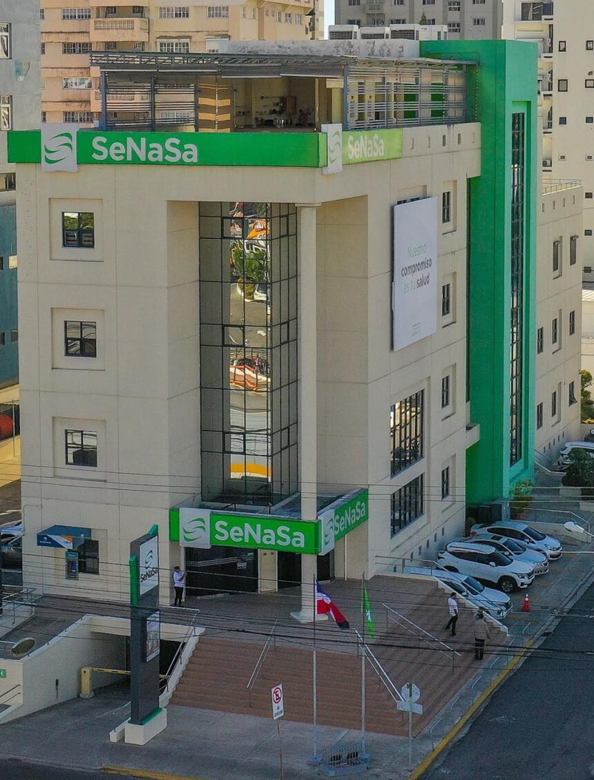 SeNaSa explica sus protocolos de autorización y suministro de medicamentos oncológicos en República Dominicana.