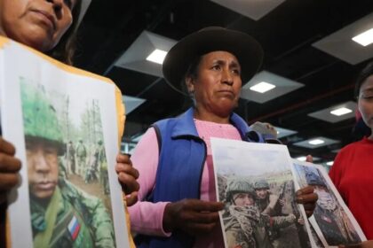 Perú reporta 25 muertos y 187 desaparecidos entre reclutados por el Ejército ruso