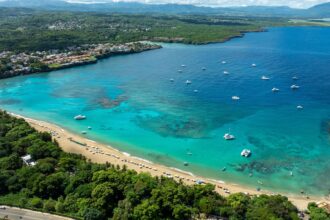 Turismo dominicano supera 9.2 millones de visitantes.